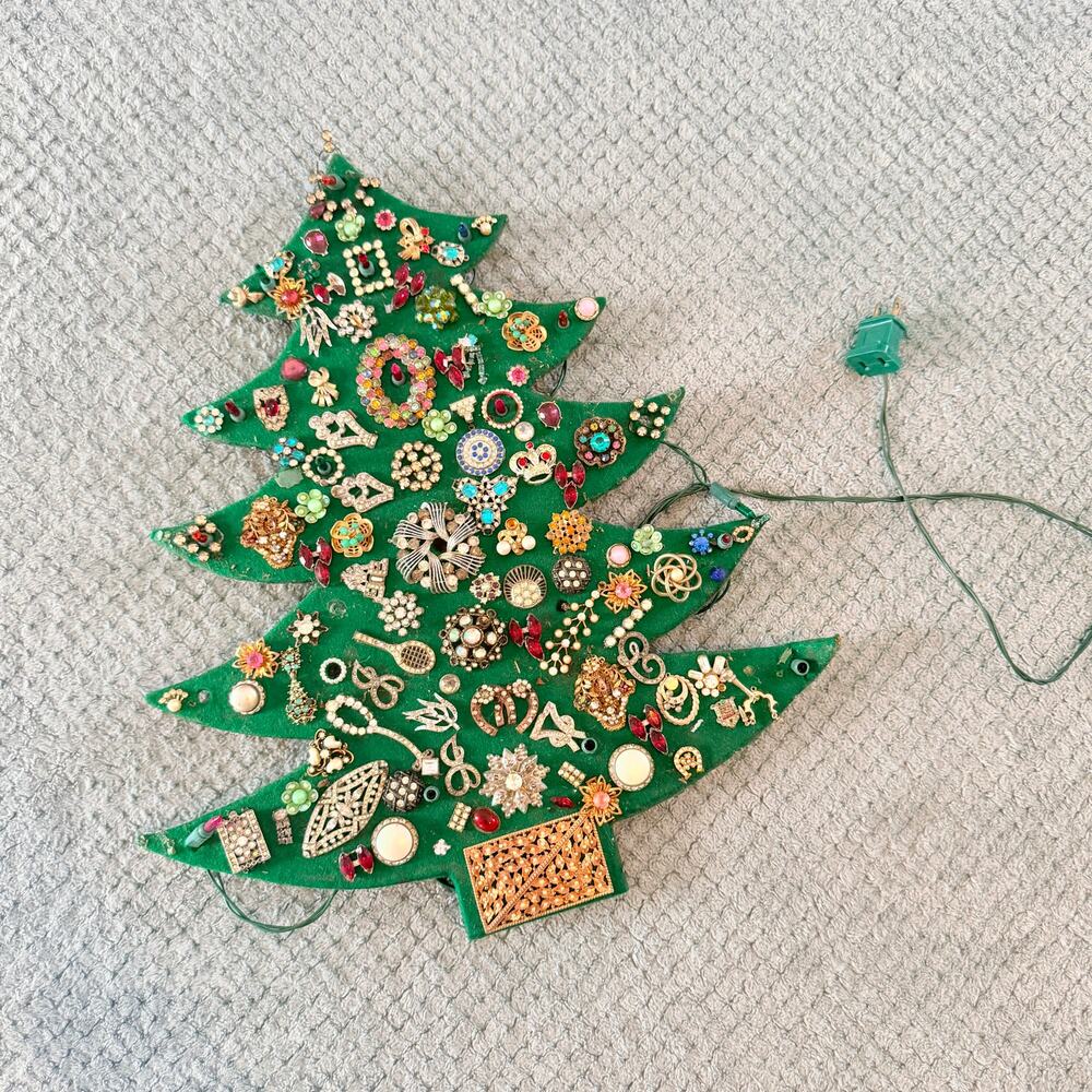 Insane Vintage Felt Jewelry Brooch Pin Christmas Tree Colorful Retro Gorgeous